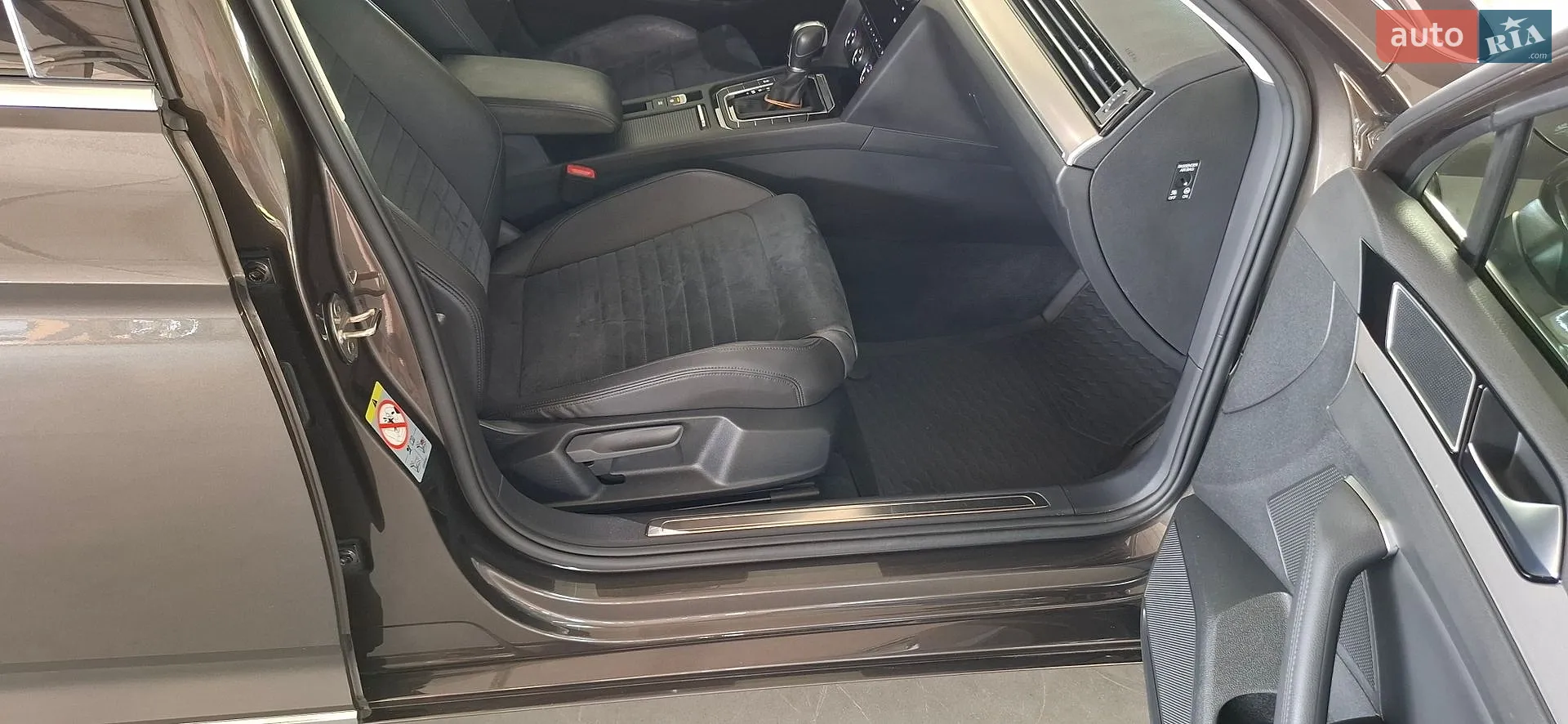 2017 Volkswagen Passat - мініатюра 14
