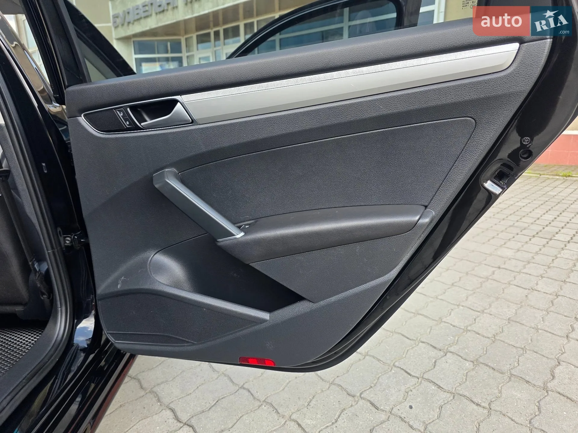 2016 Volkswagen Passat - мініатюра 37