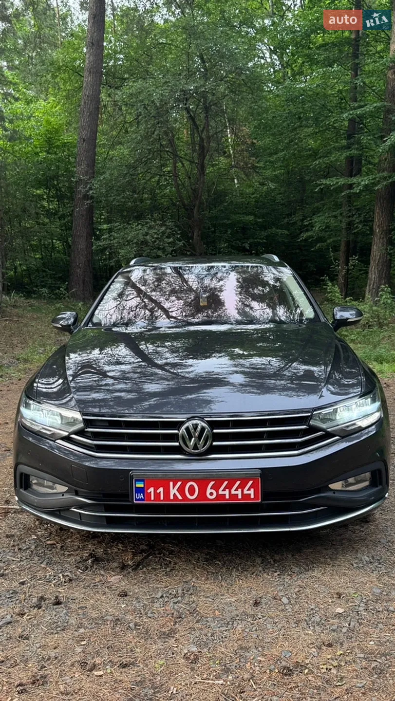 2019 Volkswagen Passat - мініатюра 2