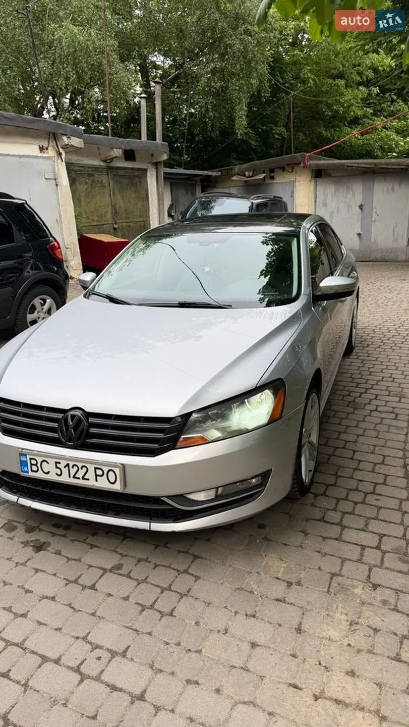 2014 Volkswagen Passat - мініатюра 2