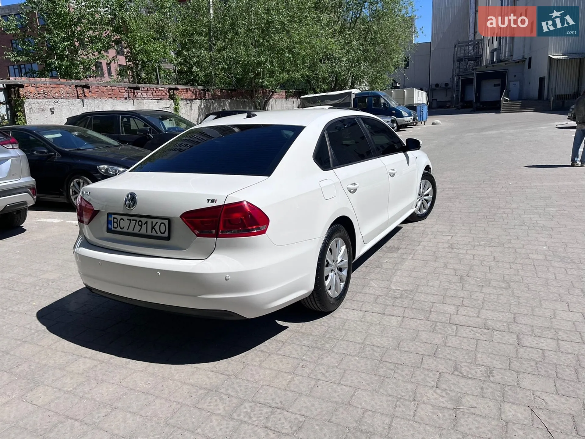 2014 Volkswagen Passat - мініатюра 3