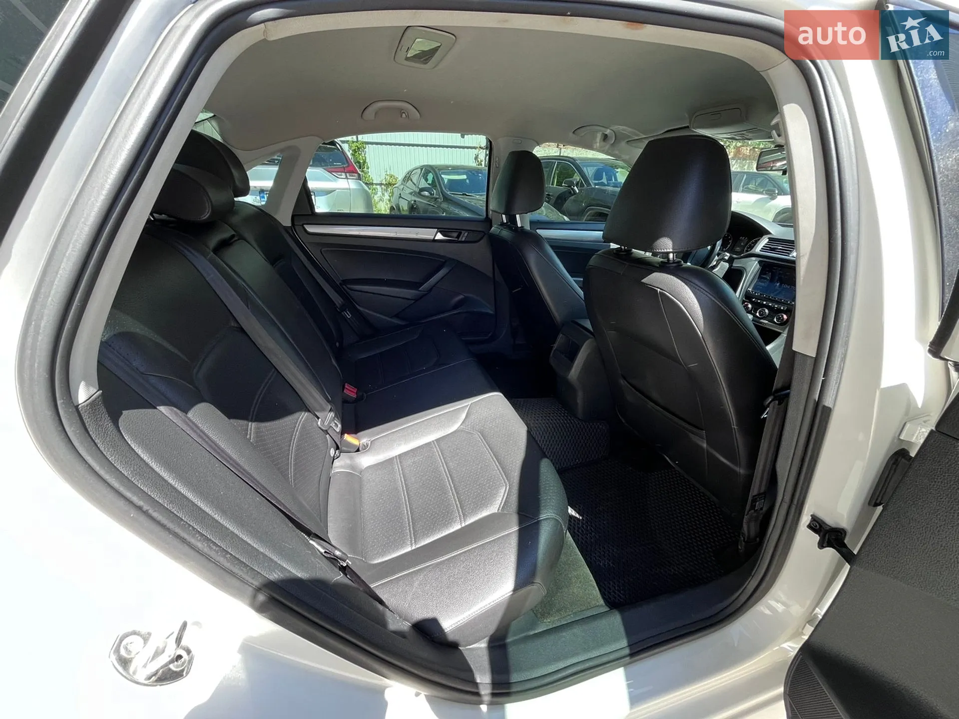 2014 Volkswagen Passat - мініатюра 11
