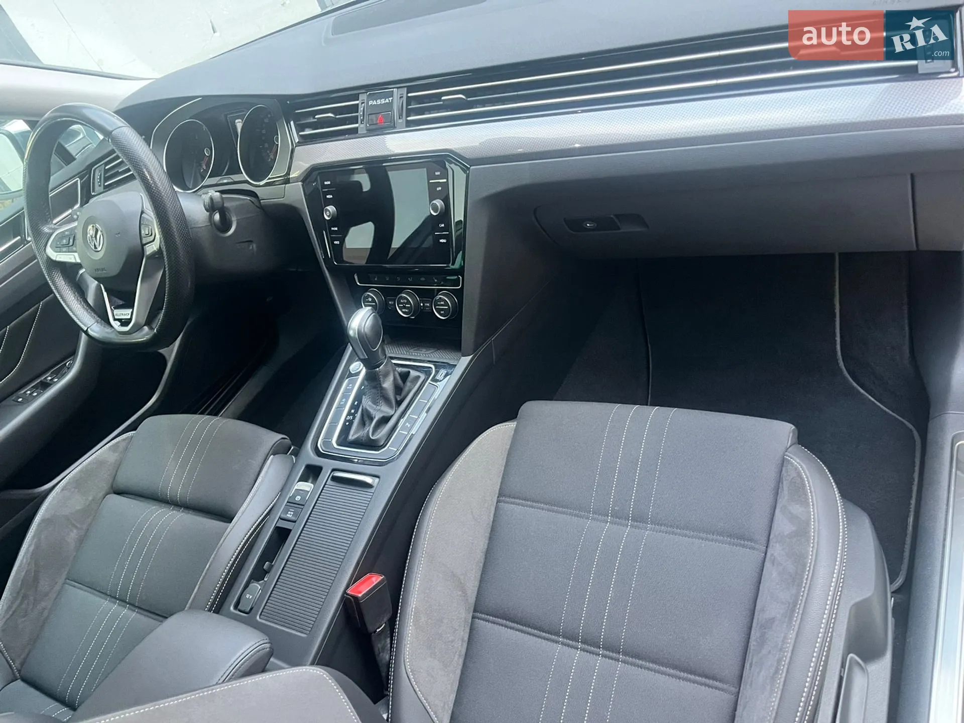 2020 Volkswagen Passat - мініатюра 16