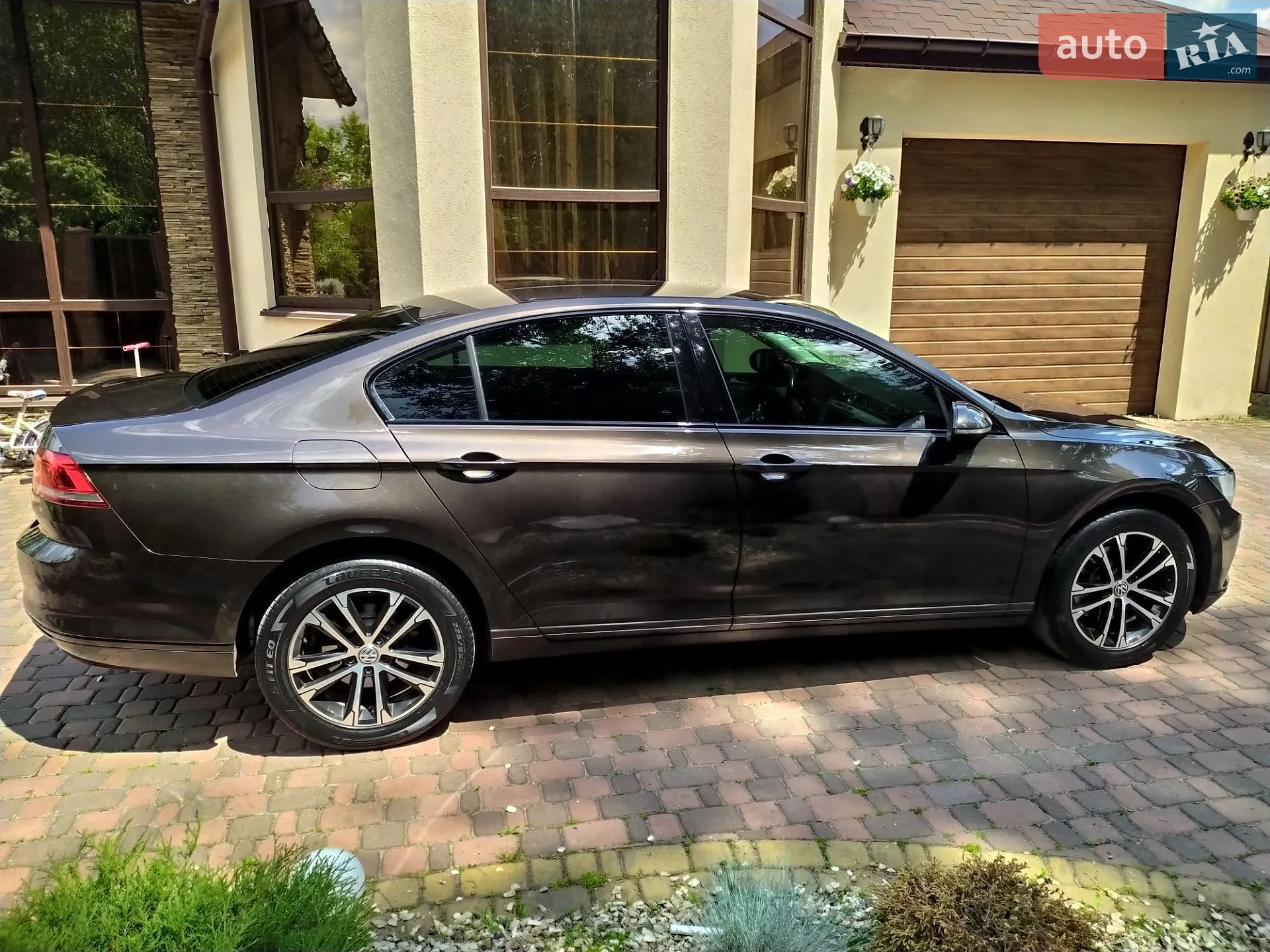2017 Volkswagen Passat - мініатюра 10