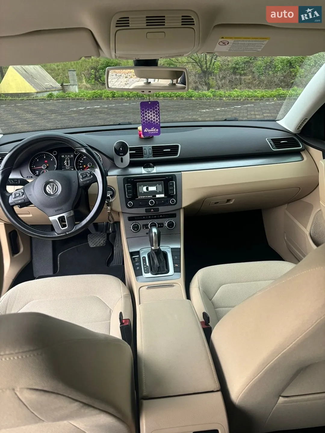 Volkswagen Passat 2013 VIN WVWZZZ3CZEE047515 фото оголошення 8 з 9