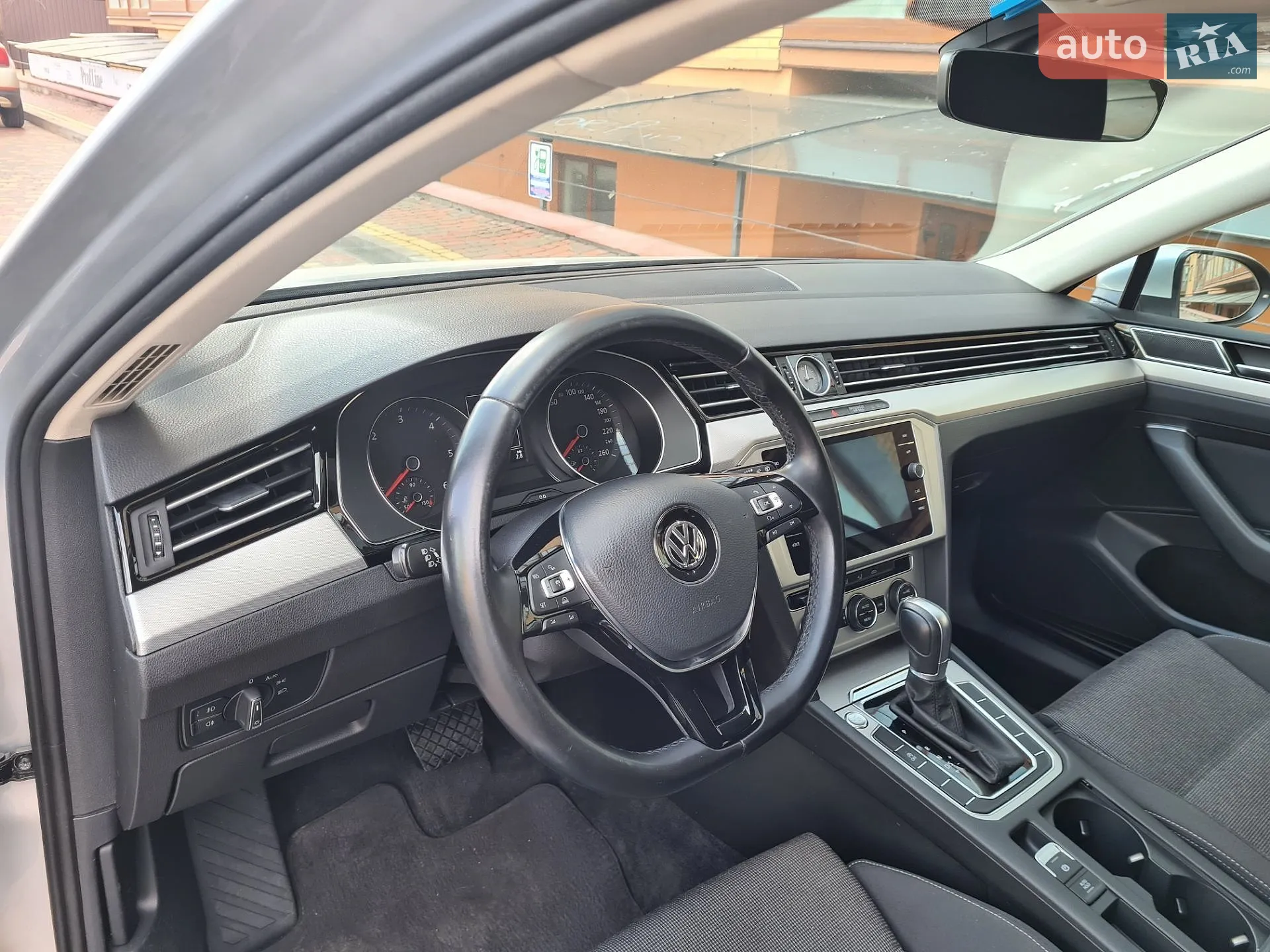2018 Volkswagen Passat - мініатюра 12