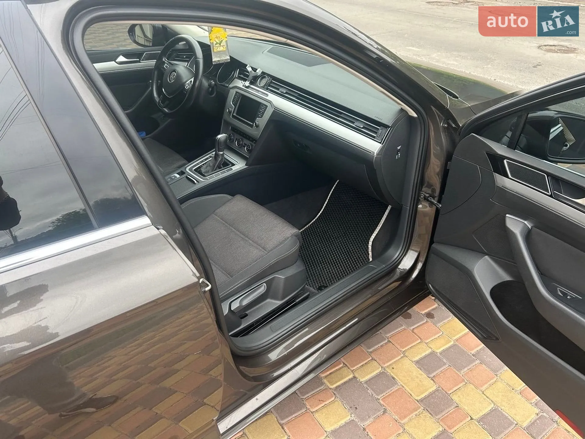 2015 Volkswagen Passat - мініатюра 9
