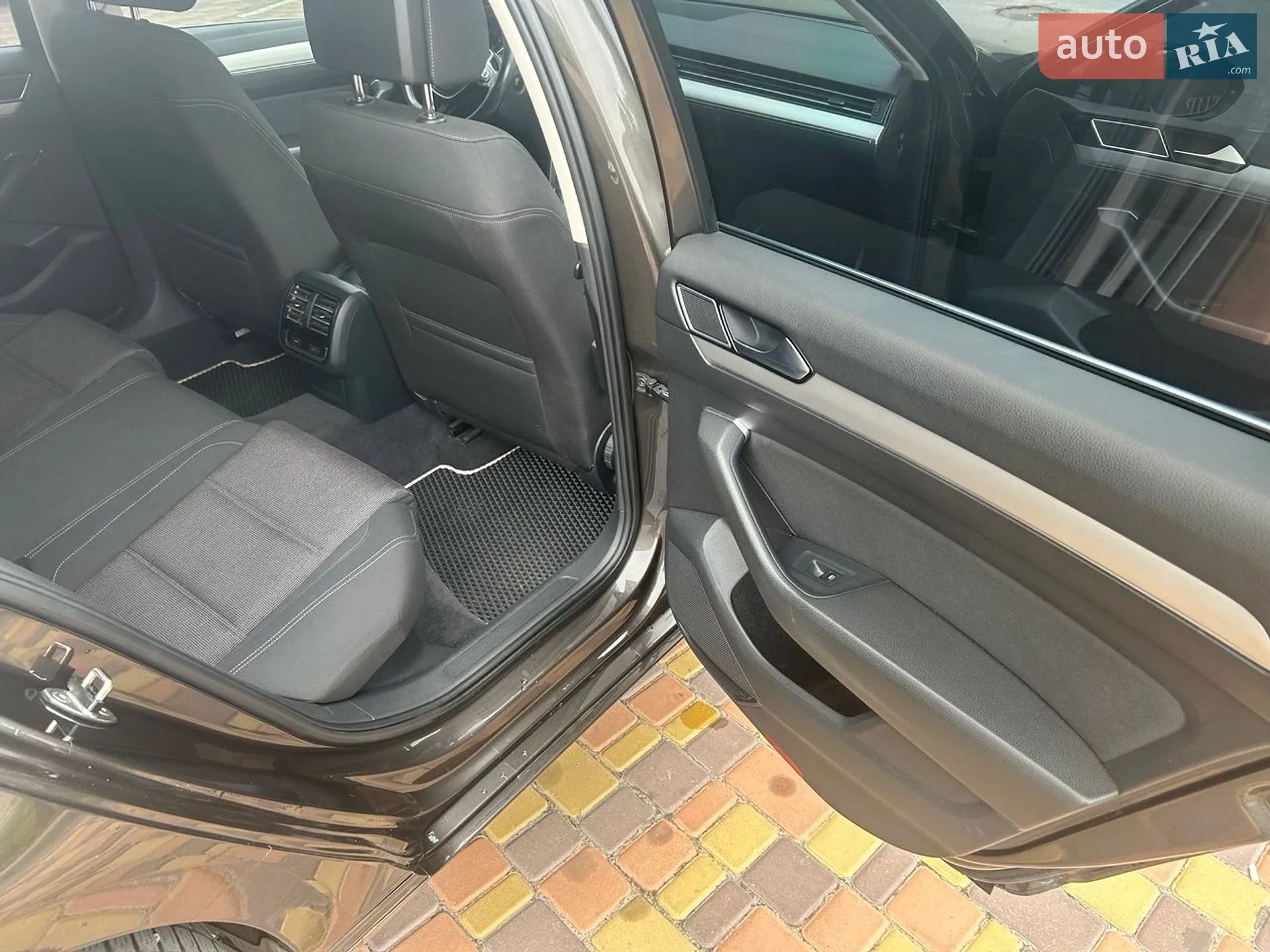 2015 Volkswagen Passat - мініатюра 13