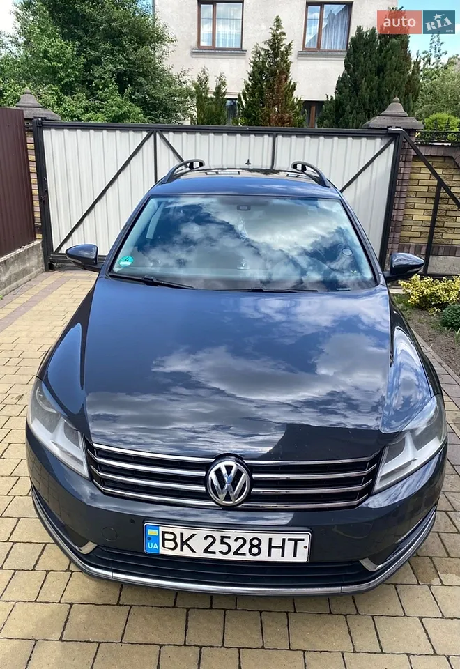 2011 Volkswagen Passat - мініатюра 12