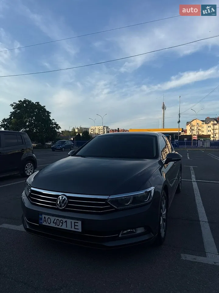 2017 Volkswagen Passat - мініатюра 22