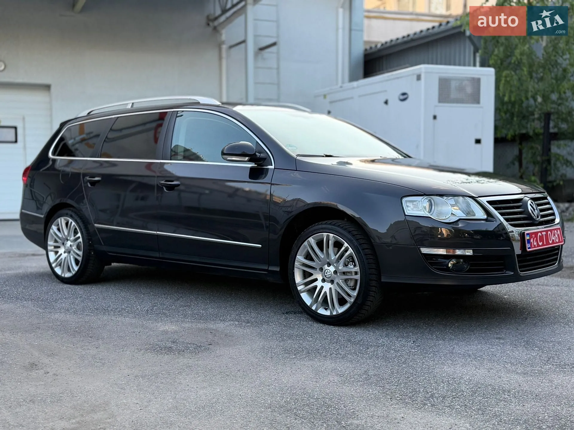 2010 Volkswagen Passat - мініатюра 12