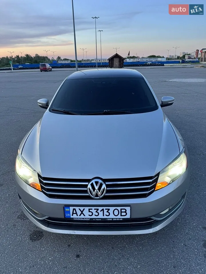 2013 Volkswagen Passat - мініатюра 24