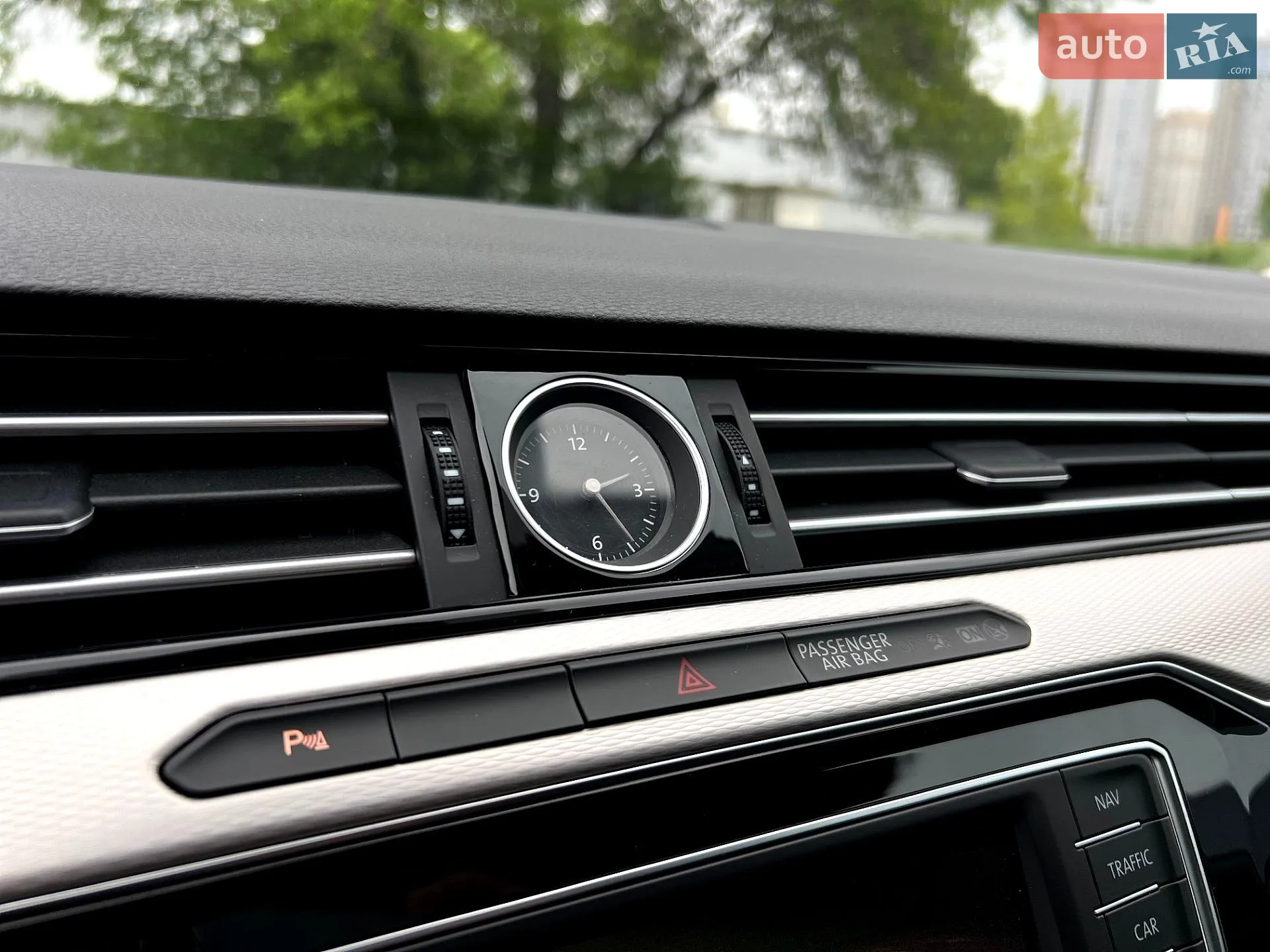 2017 Volkswagen Passat - мініатюра 30