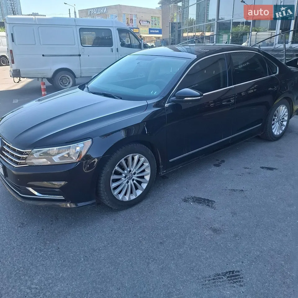 2017 Volkswagen Passat - мініатюра 21