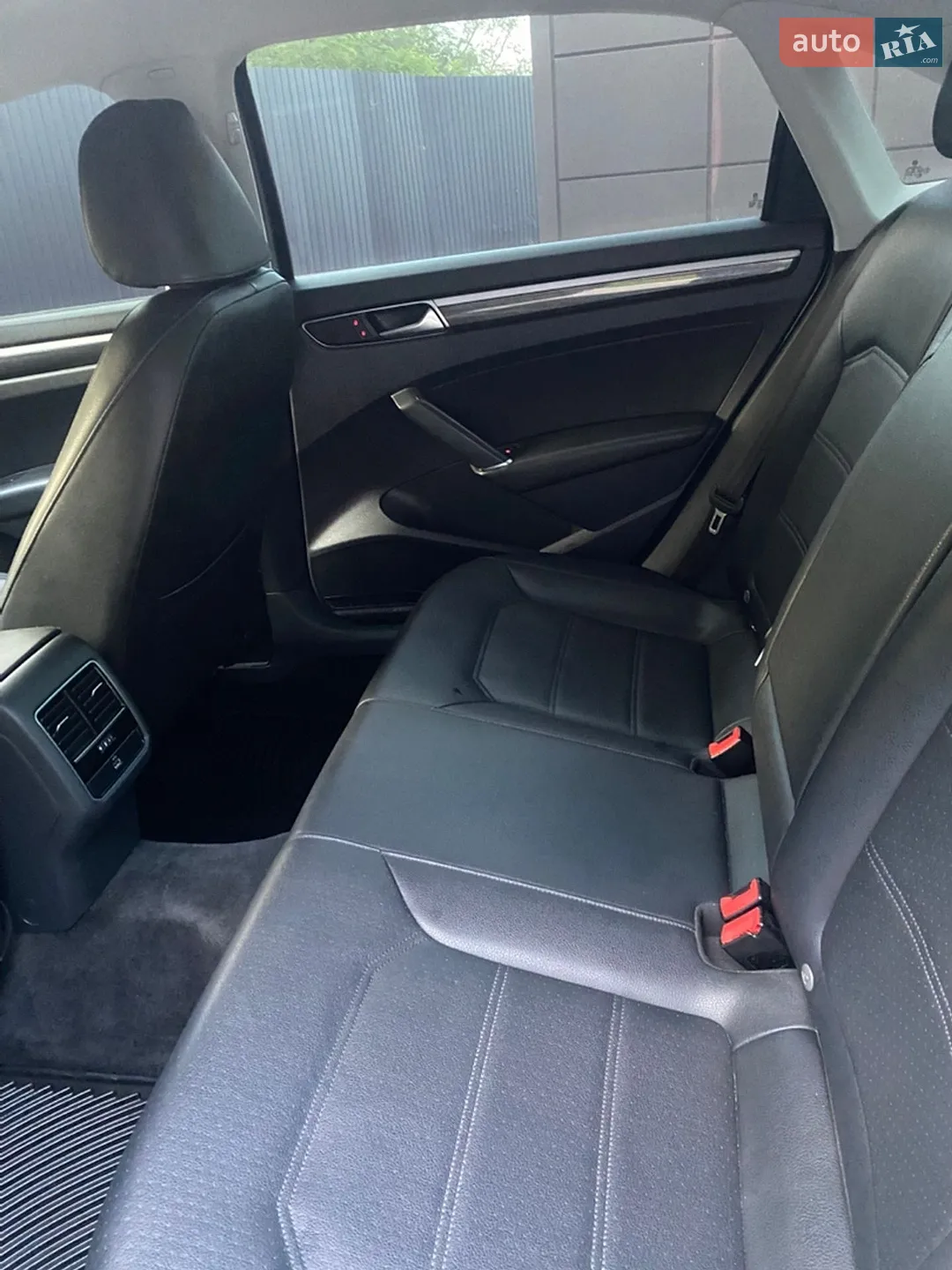 2016 Volkswagen Passat - мініатюра 12