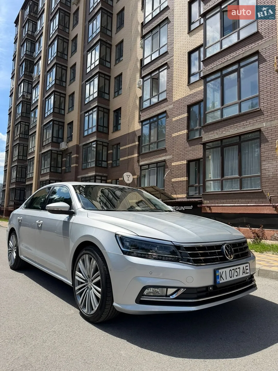 2016 Volkswagen Passat - мініатюра 4