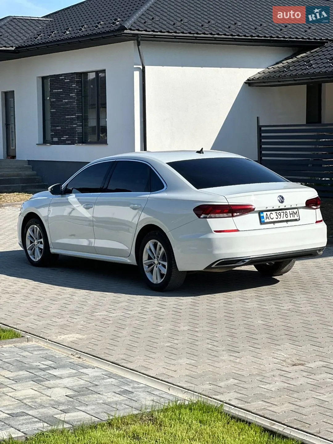 2020 Volkswagen Passat - мініатюра 8