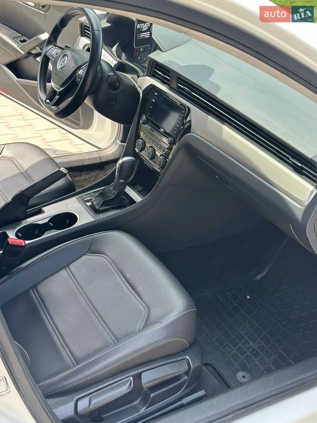 2020 Volkswagen Passat - мініатюра 48