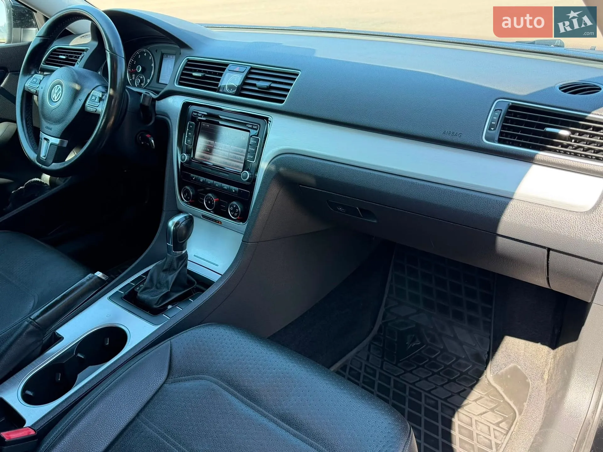 2013 Volkswagen Passat - мініатюра 40