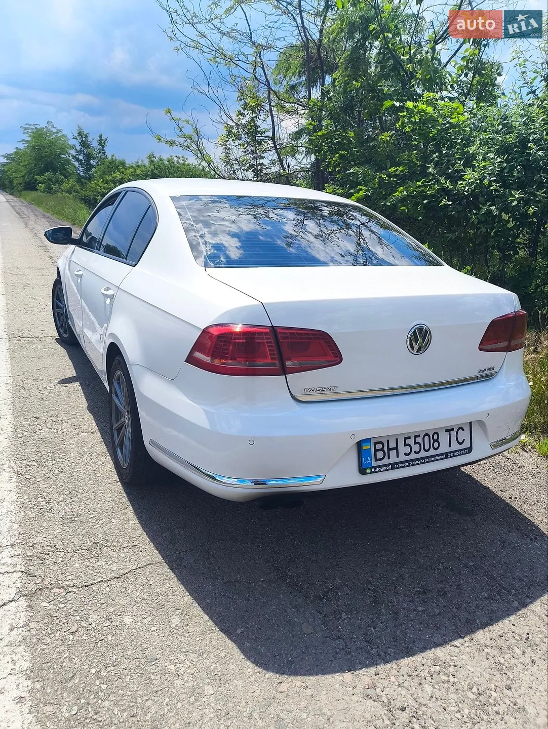 2014 Volkswagen Passat - мініатюра 3