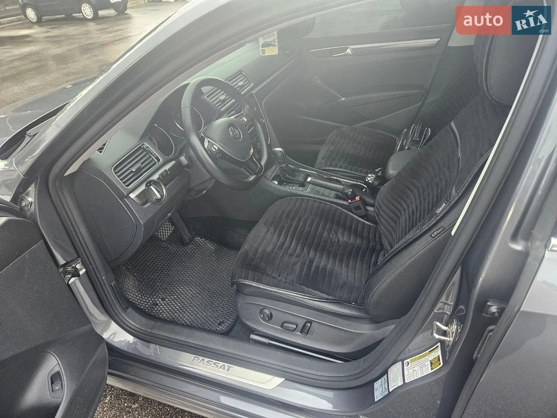 2017 Volkswagen Passat - мініатюра 9