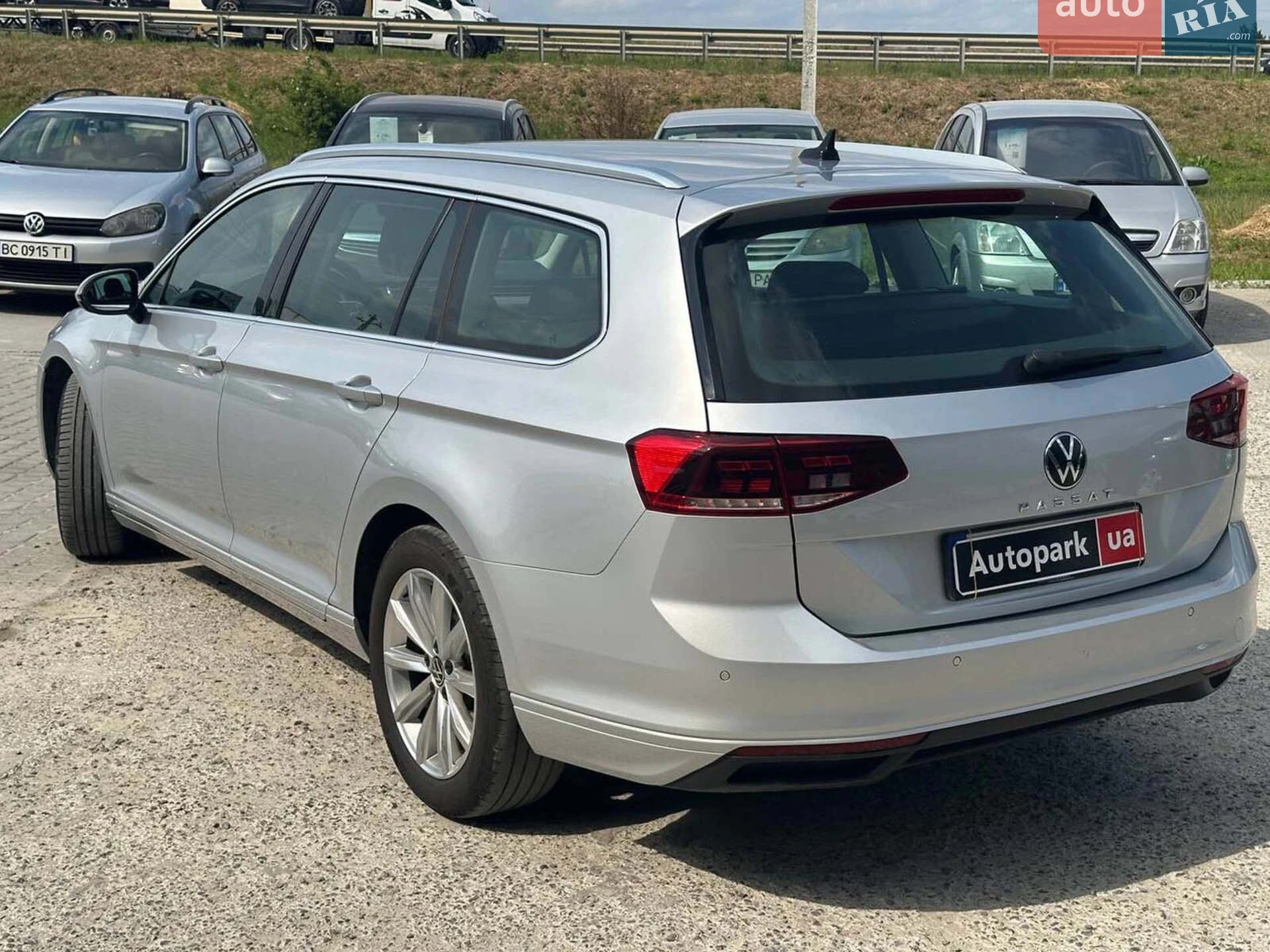 2021 Volkswagen Passat - мініатюра 5