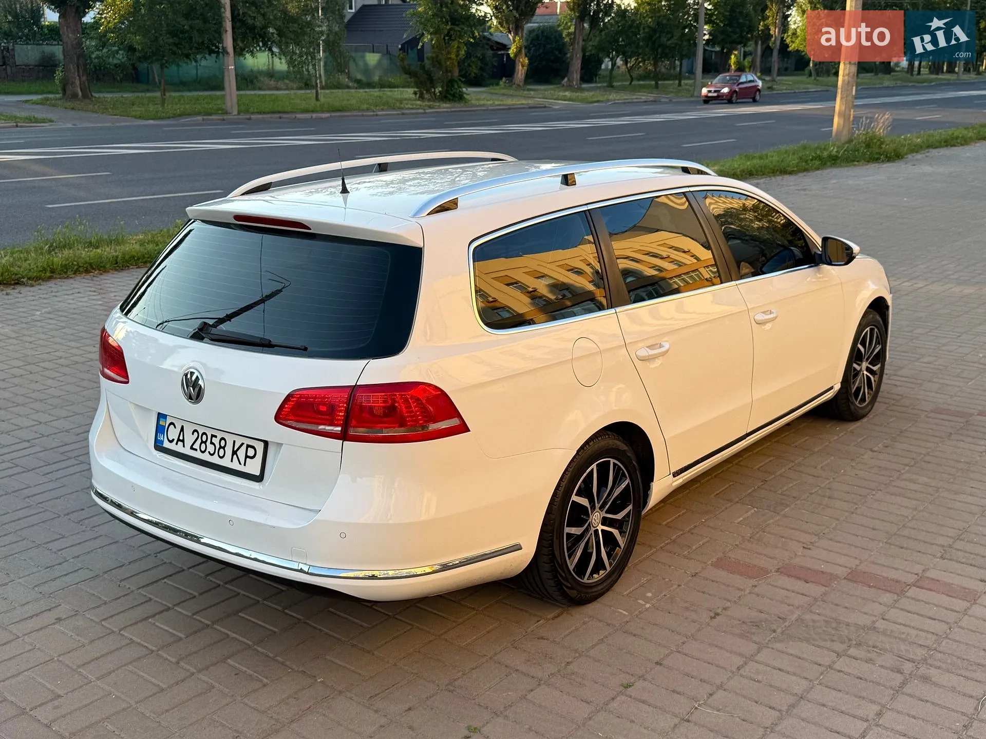 2011 Volkswagen Passat - мініатюра 5