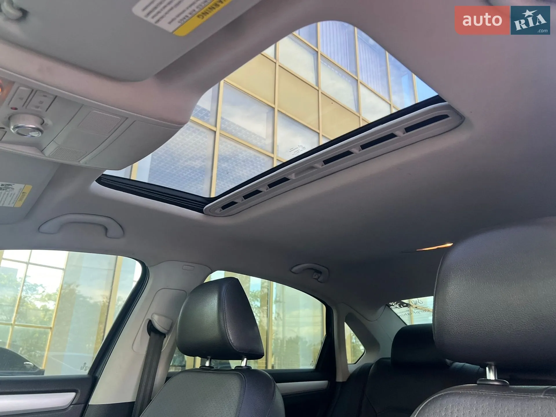 2012 Volkswagen Passat - мініатюра 21