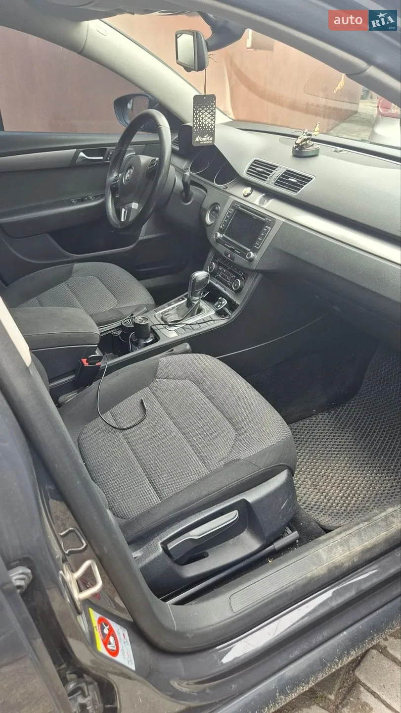 2011 Volkswagen Passat - мініатюра 7