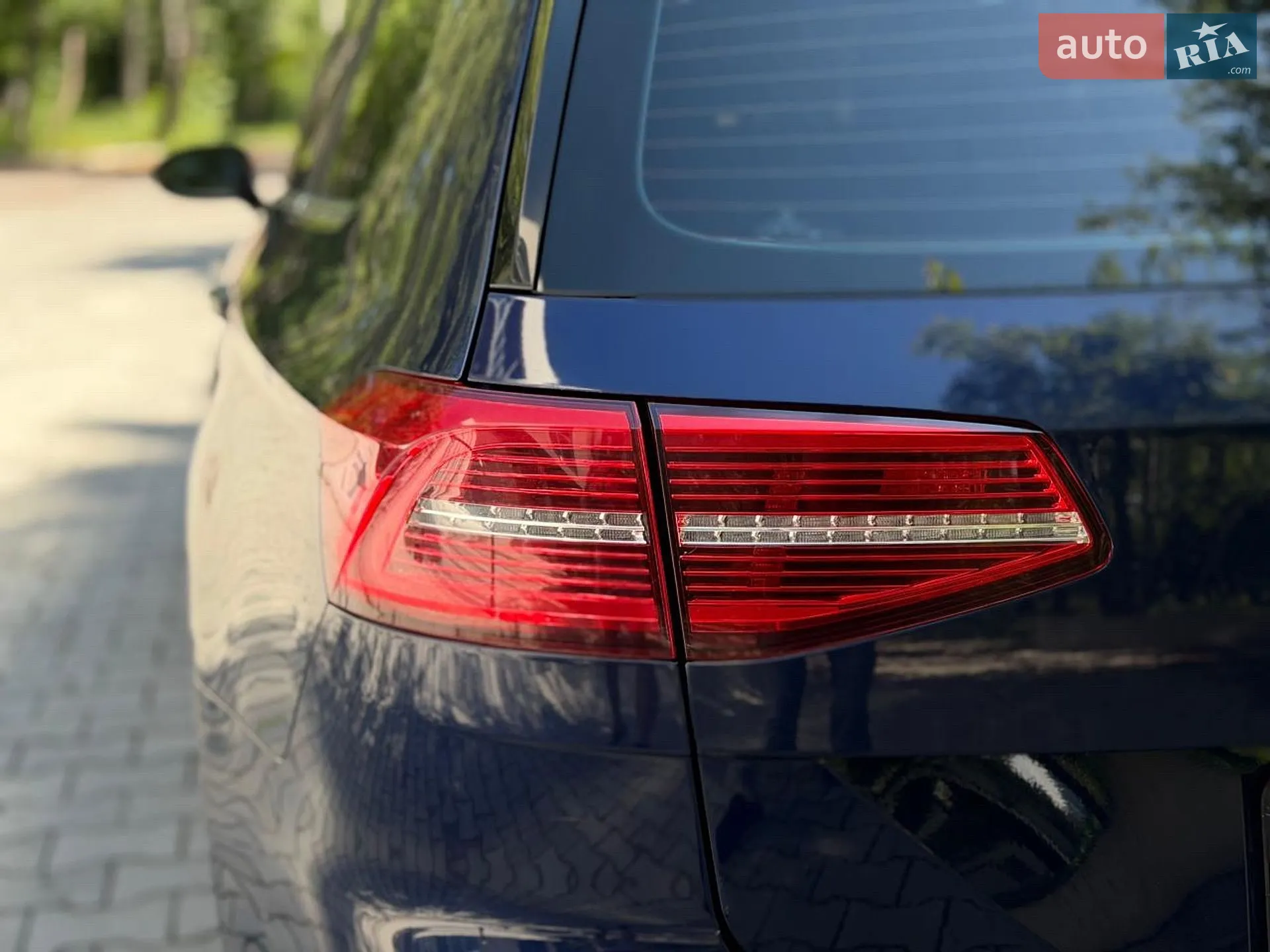 2017 Volkswagen Passat - мініатюра 19