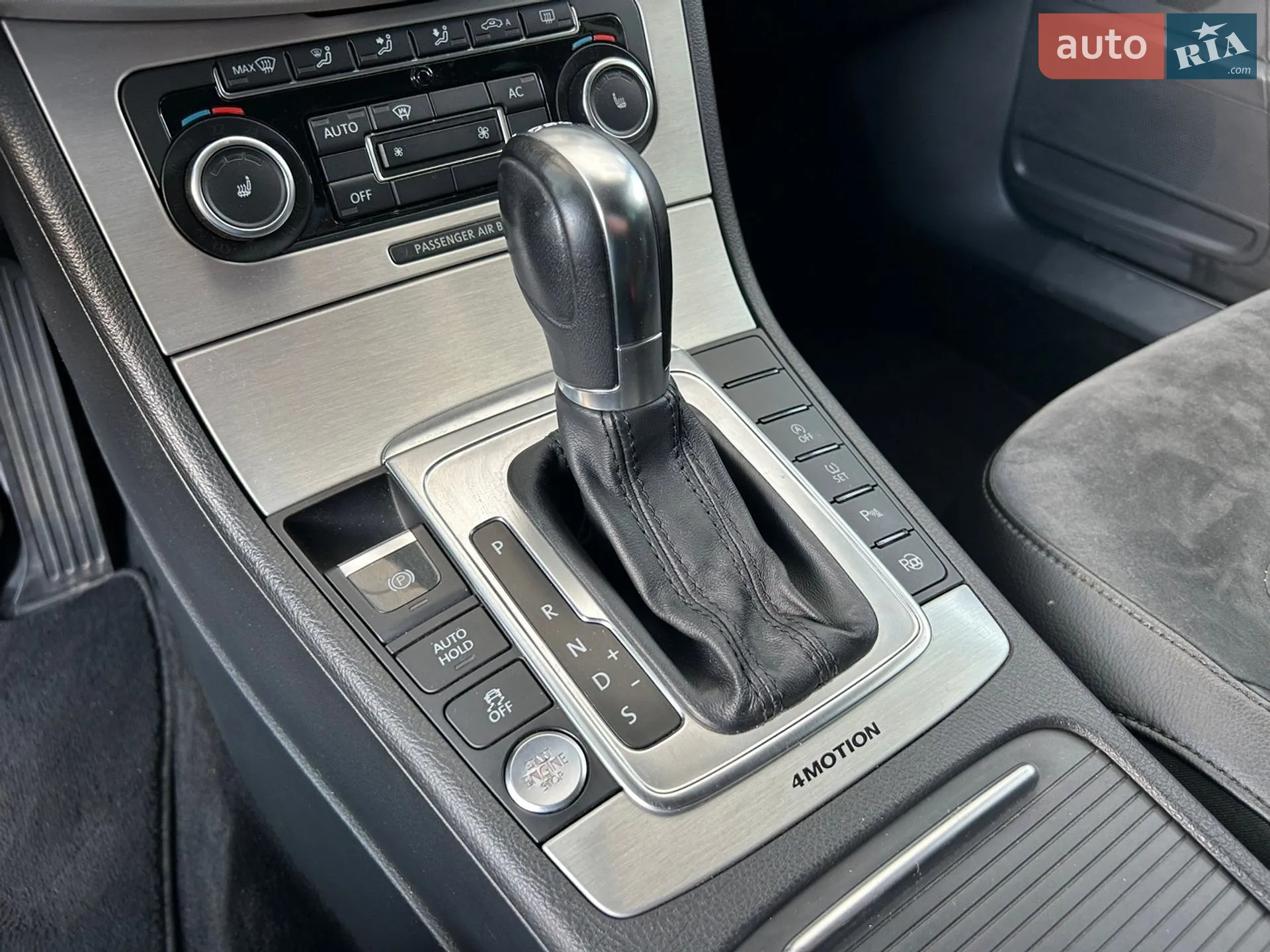 2011 Volkswagen Passat - мініатюра 31