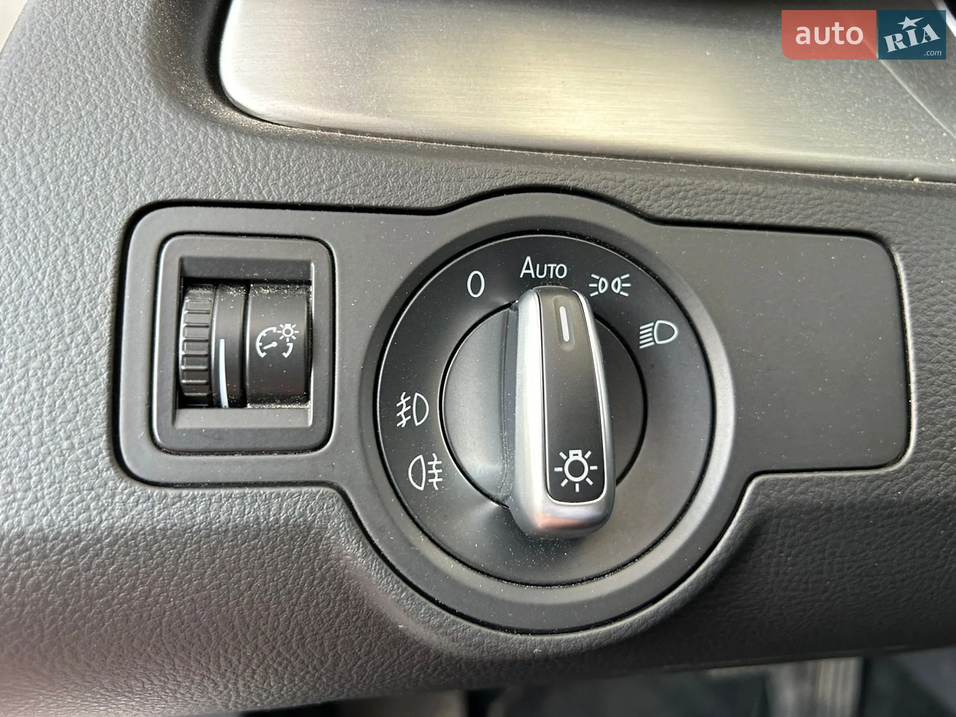 2011 Volkswagen Passat - мініатюра 41