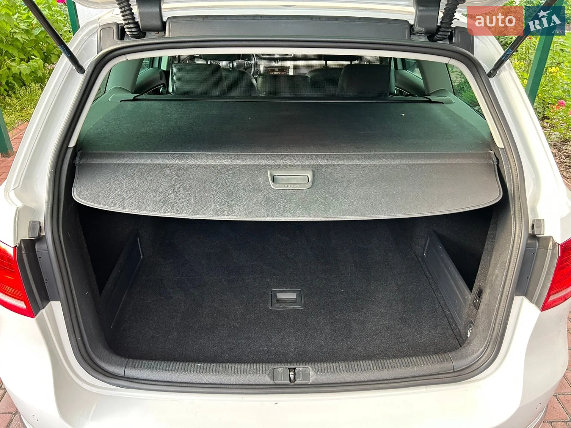 2011 Volkswagen Passat - мініатюра 54