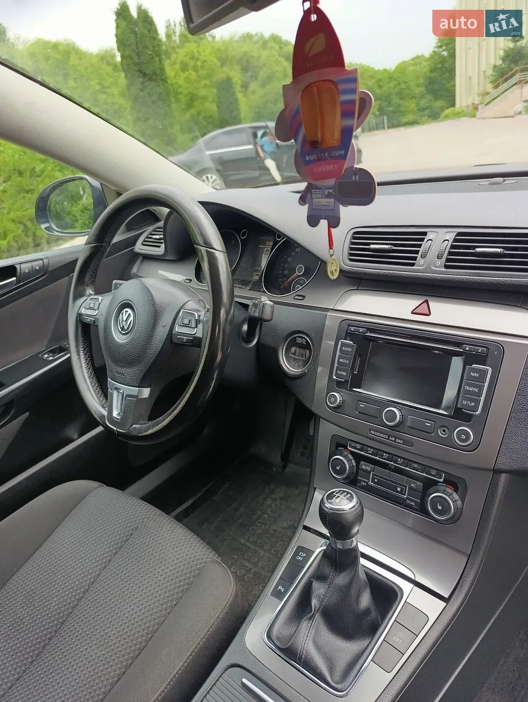 2010 Volkswagen Passat - мініатюра 11