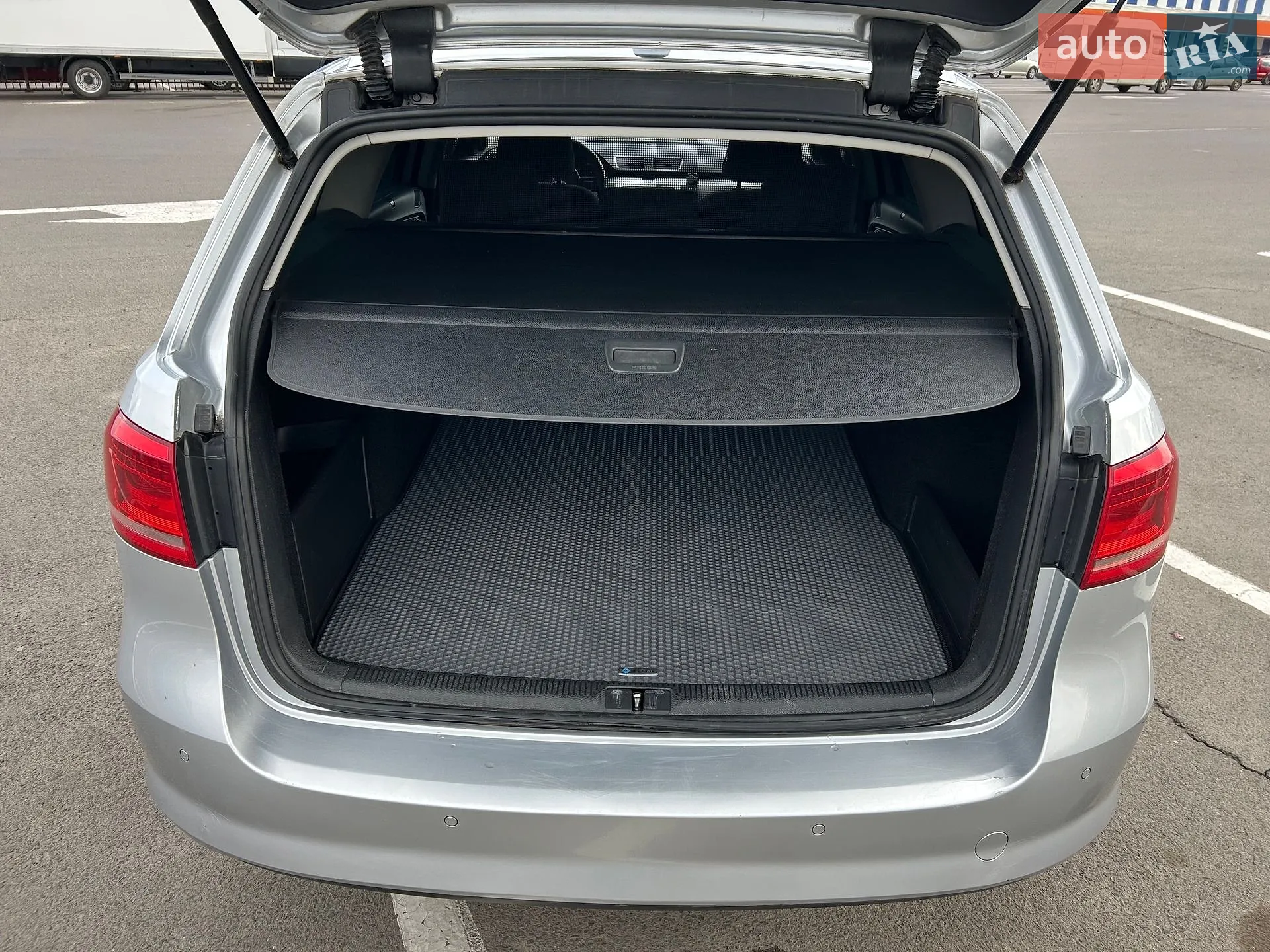2013 Volkswagen Passat - мініатюра 23