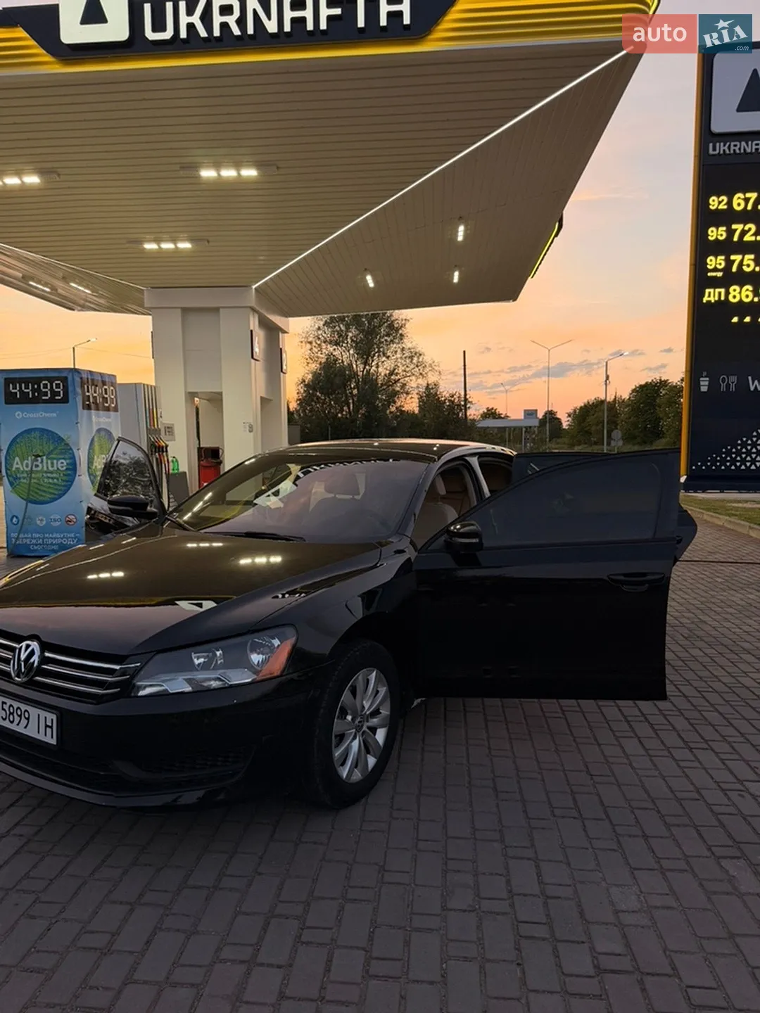 2014 Volkswagen Passat - мініатюра 3