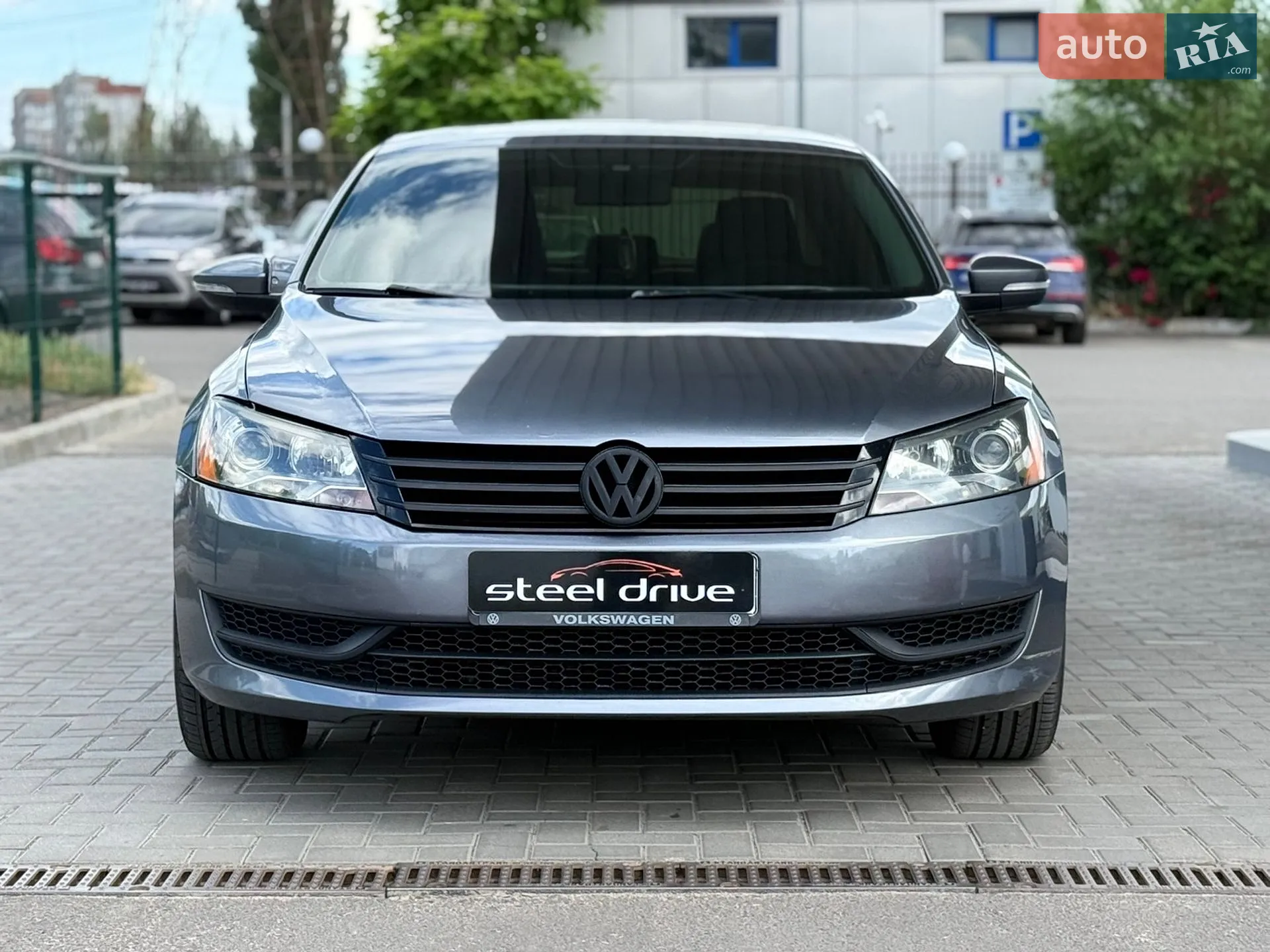 2013 Volkswagen Passat - мініатюра 2