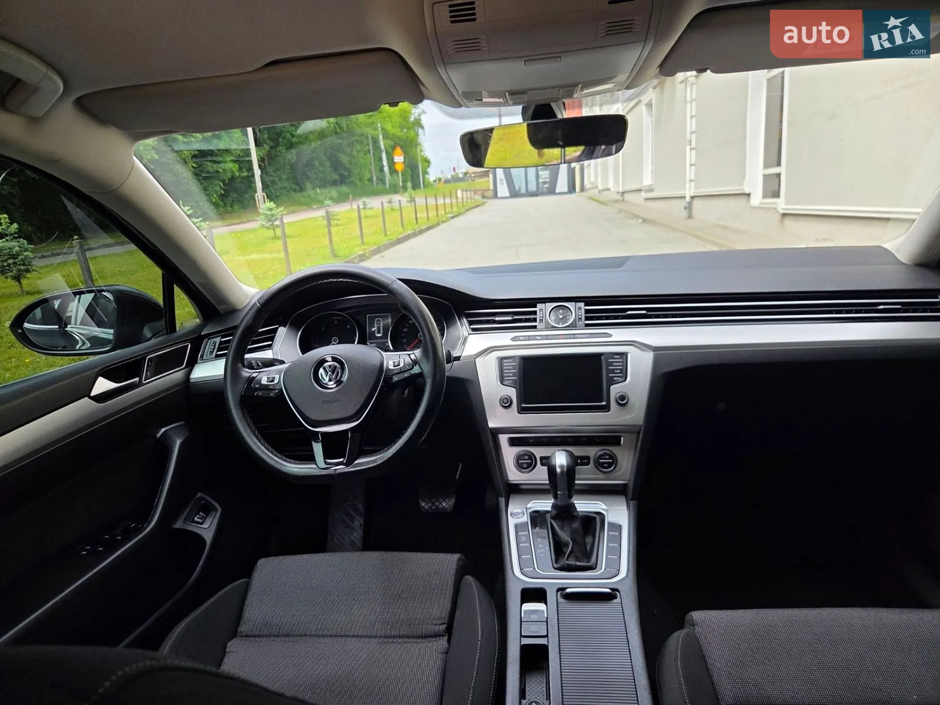 2015 Volkswagen Passat - мініатюра 16