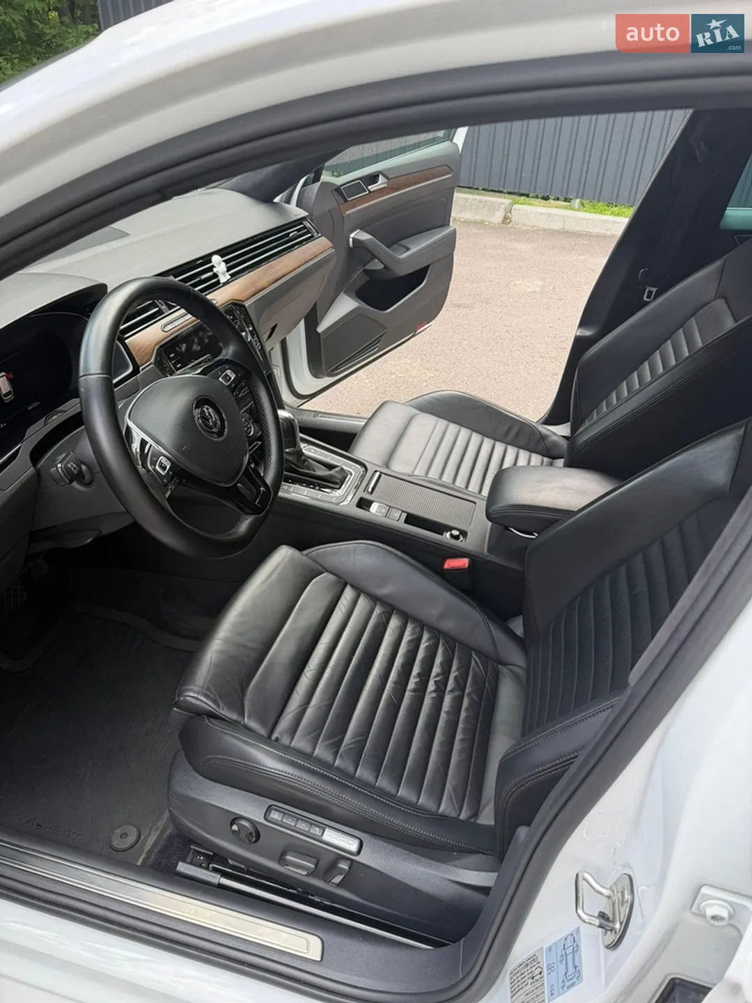 2018 Volkswagen Passat - мініатюра 24