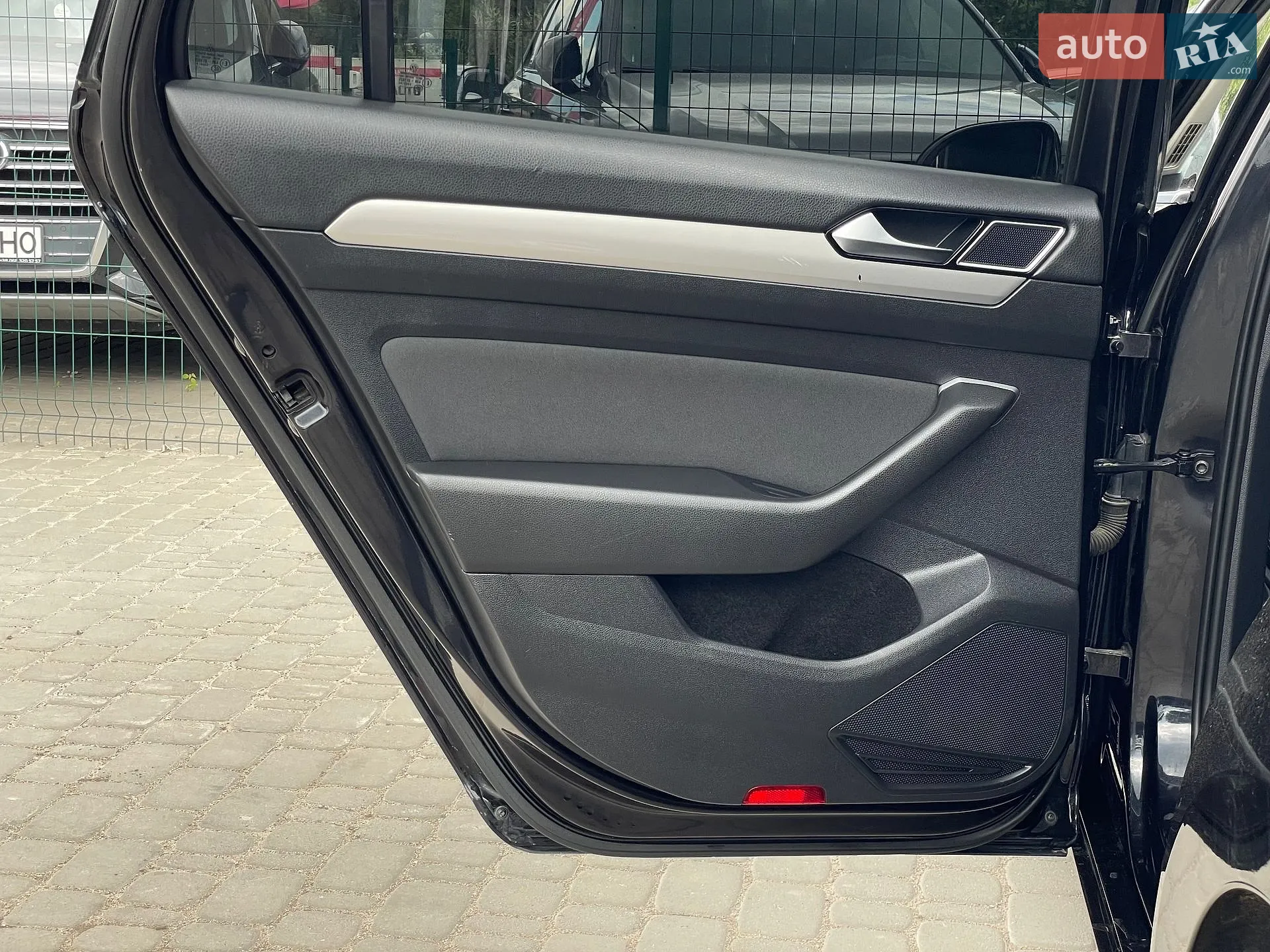 2015 Volkswagen Passat - мініатюра 26