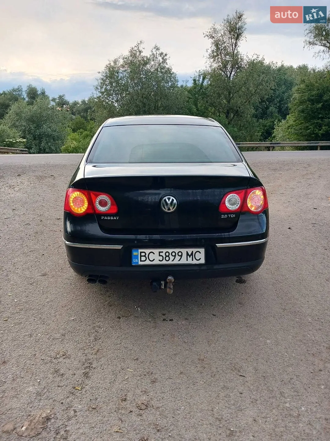 2010 Volkswagen Passat - мініатюра 2