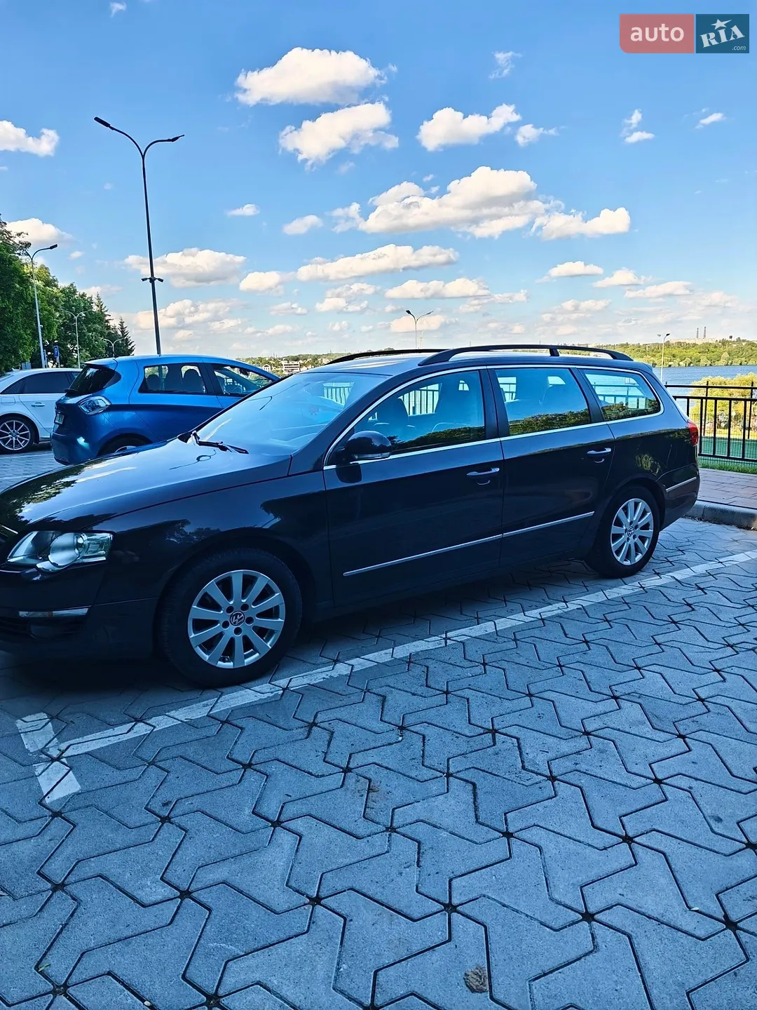 2010 Volkswagen Passat - мініатюра 14