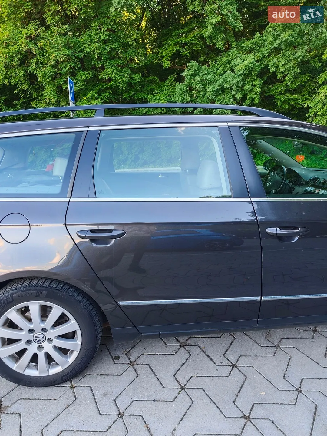 2010 Volkswagen Passat - мініатюра 27