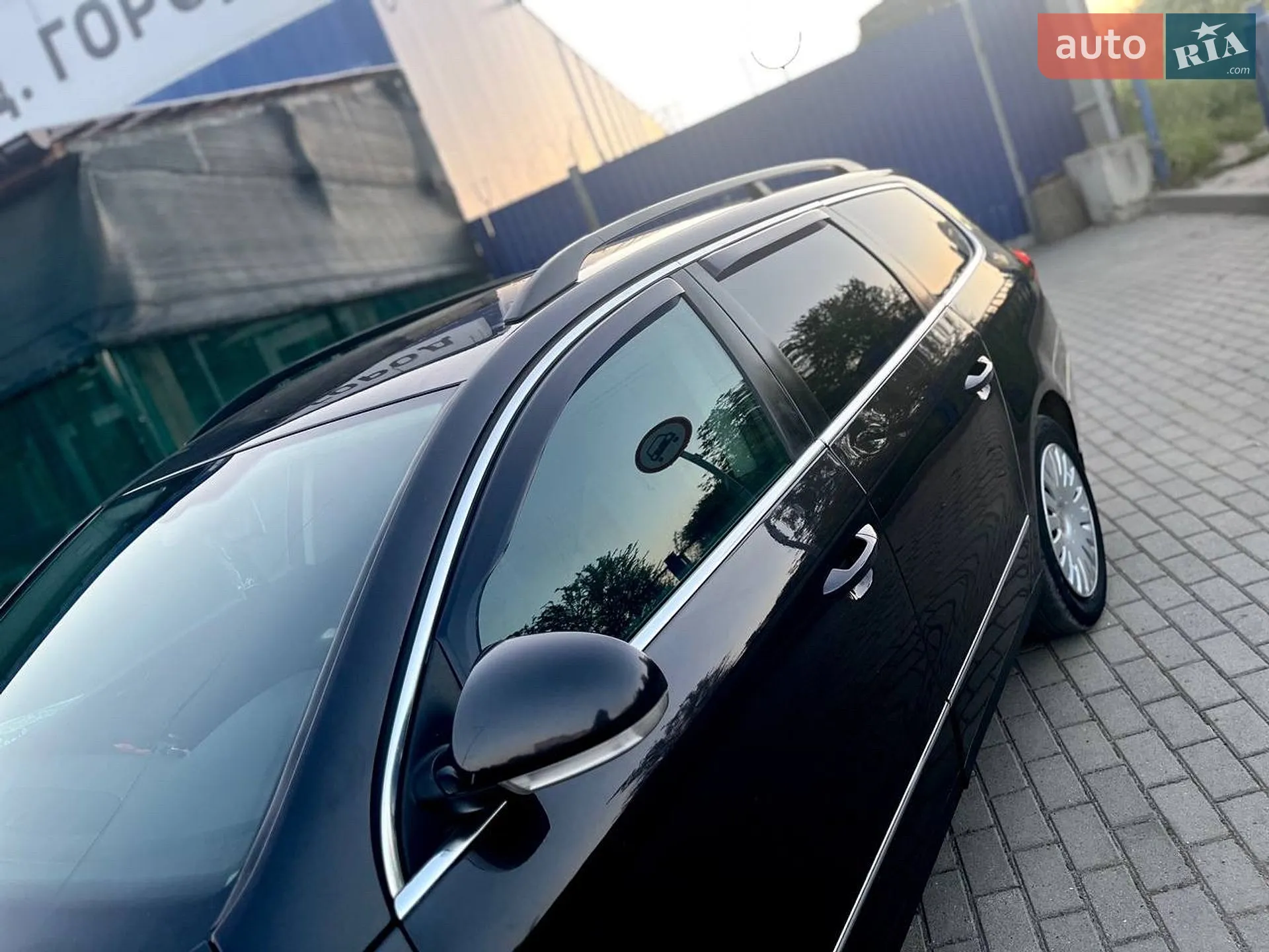 2010 Volkswagen Passat - мініатюра 8