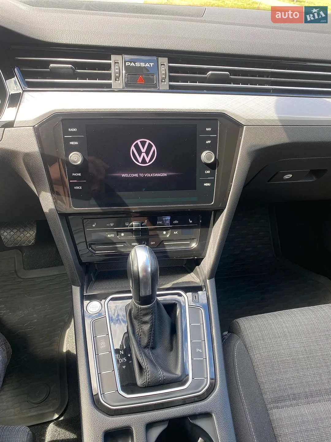 2020 Volkswagen Passat - мініатюра 38