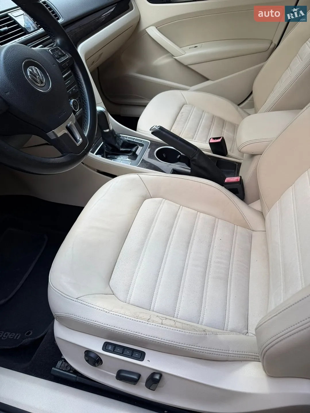 2014 Volkswagen Passat - мініатюра 15