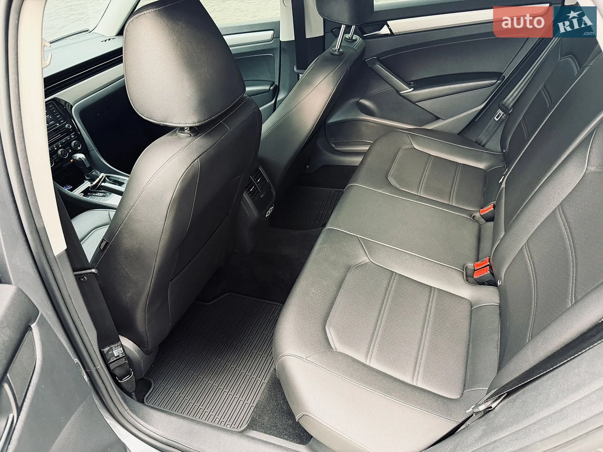 2021 Volkswagen Passat - мініатюра 6
