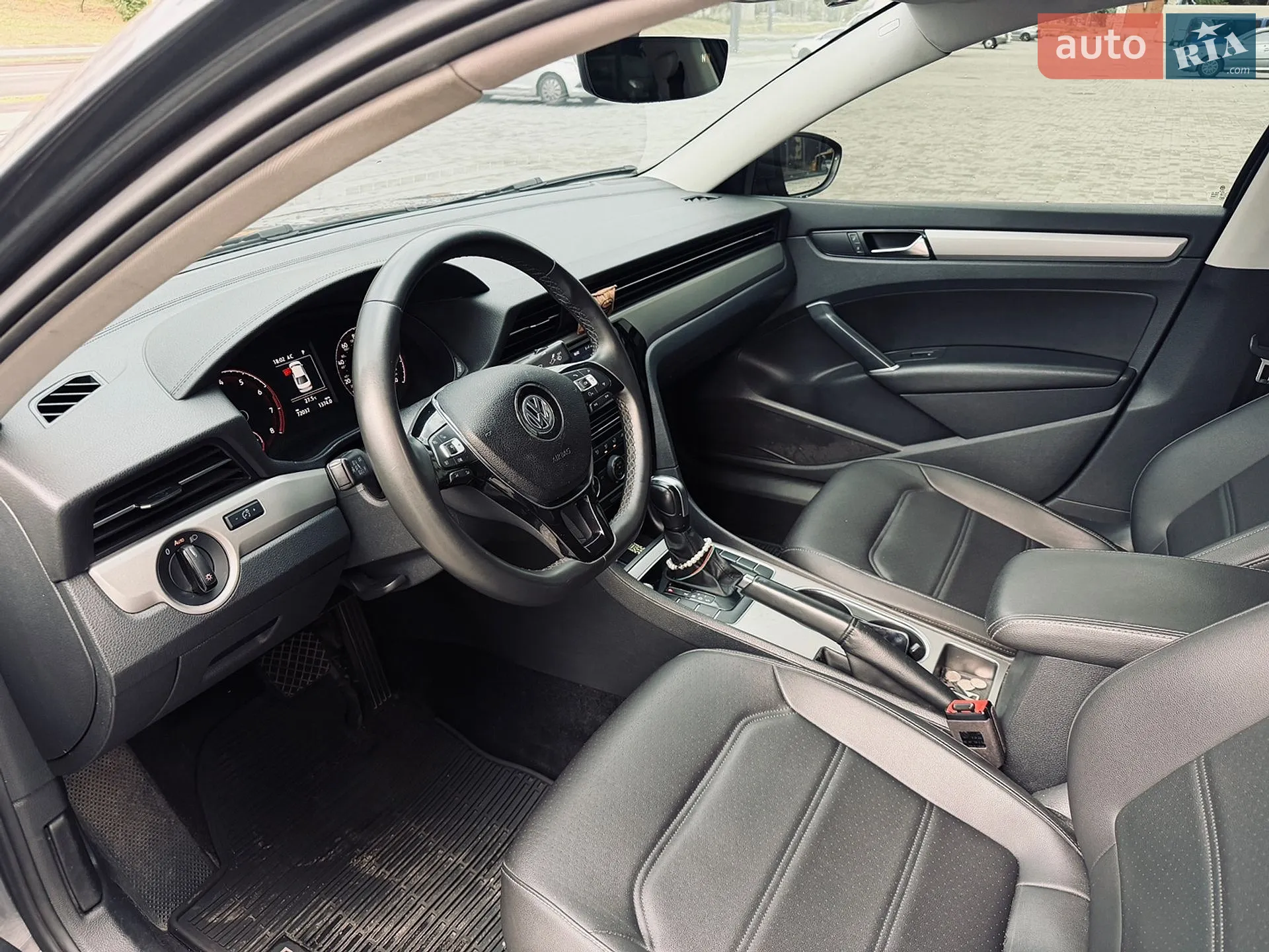 2021 Volkswagen Passat - мініатюра 8