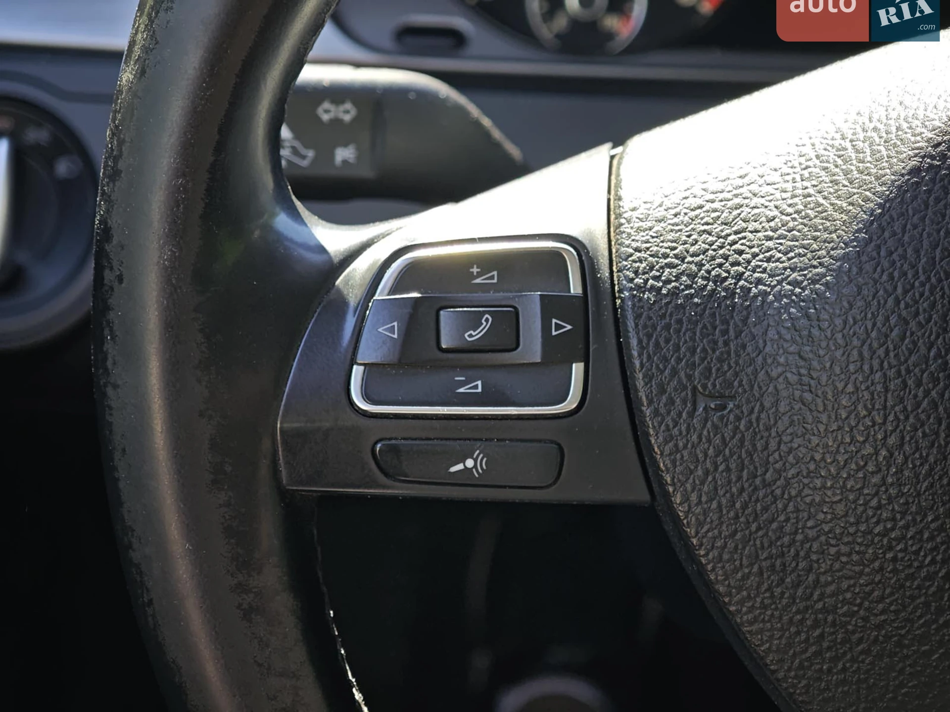 2011 Volkswagen Passat - мініатюра 23