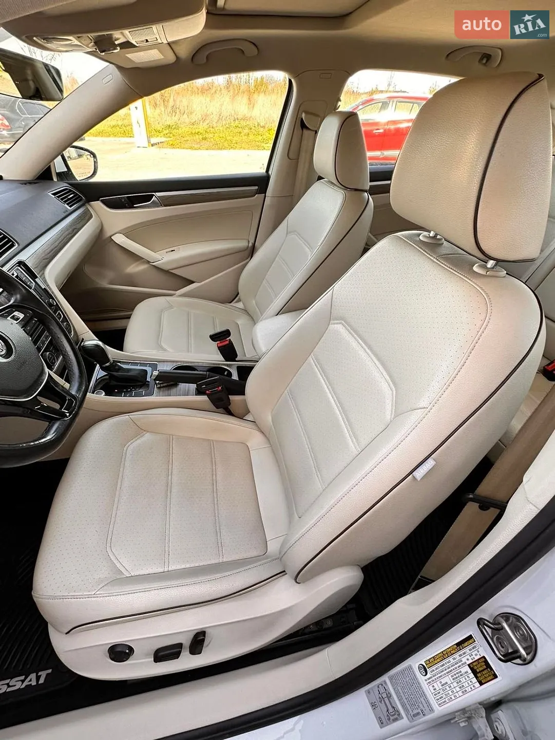 2017 Volkswagen Passat - мініатюра 15